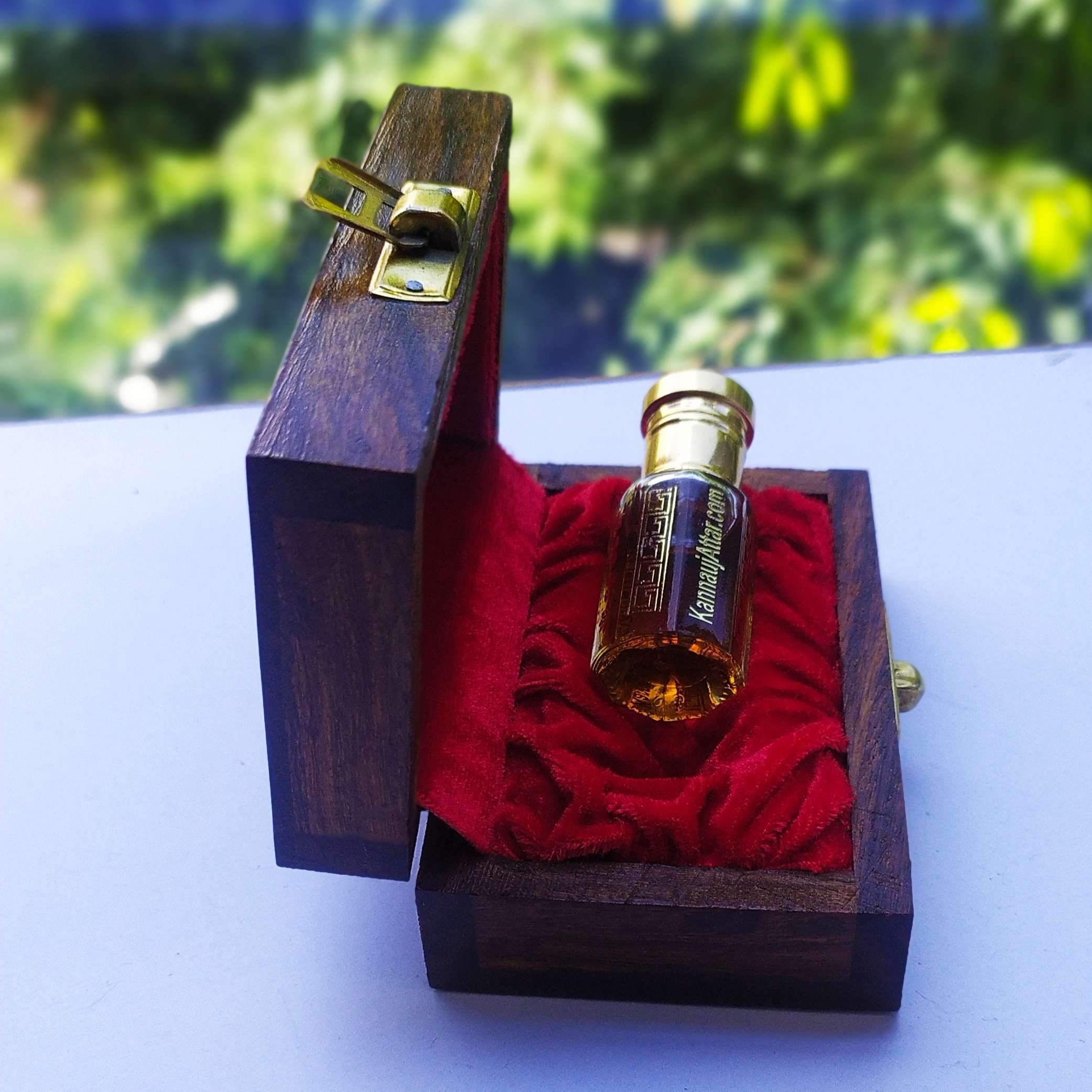 Kewra Attar (Pandanus) Perfume - Pure Kewda Oil - Kannauj Attar
