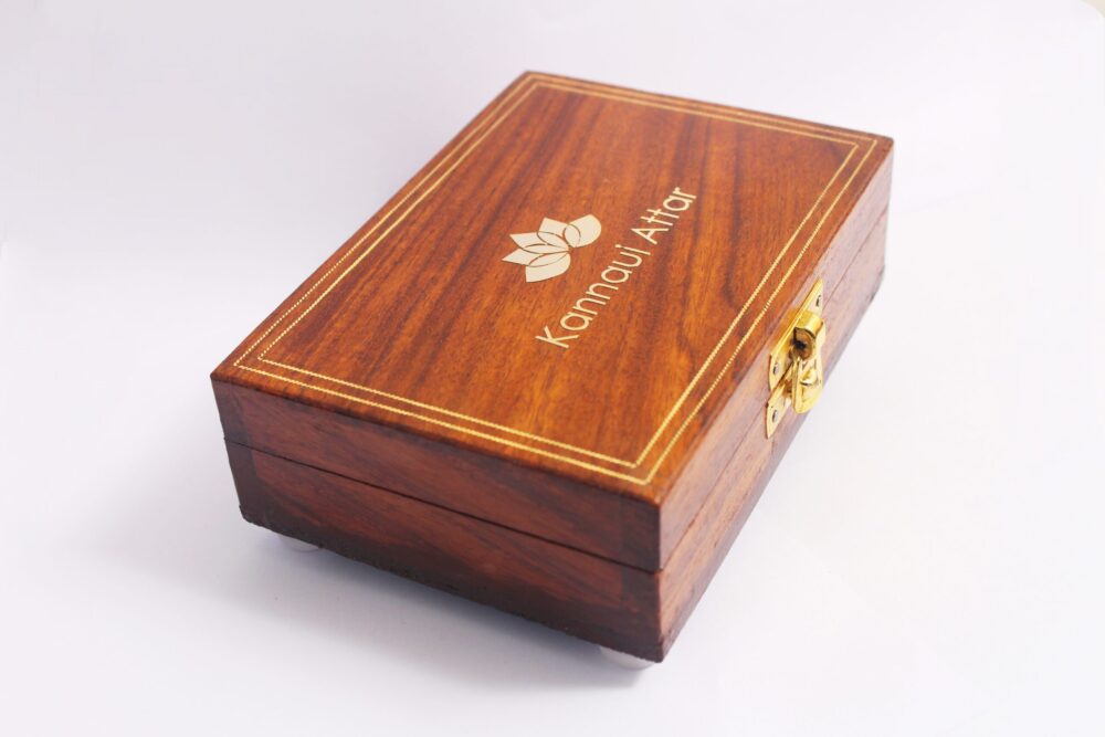 Traditional pure indian attar gift set for women